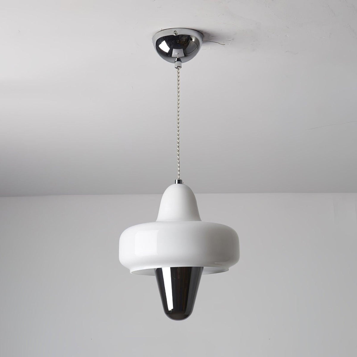 Nuvia minimalistisk pendellampe i glas