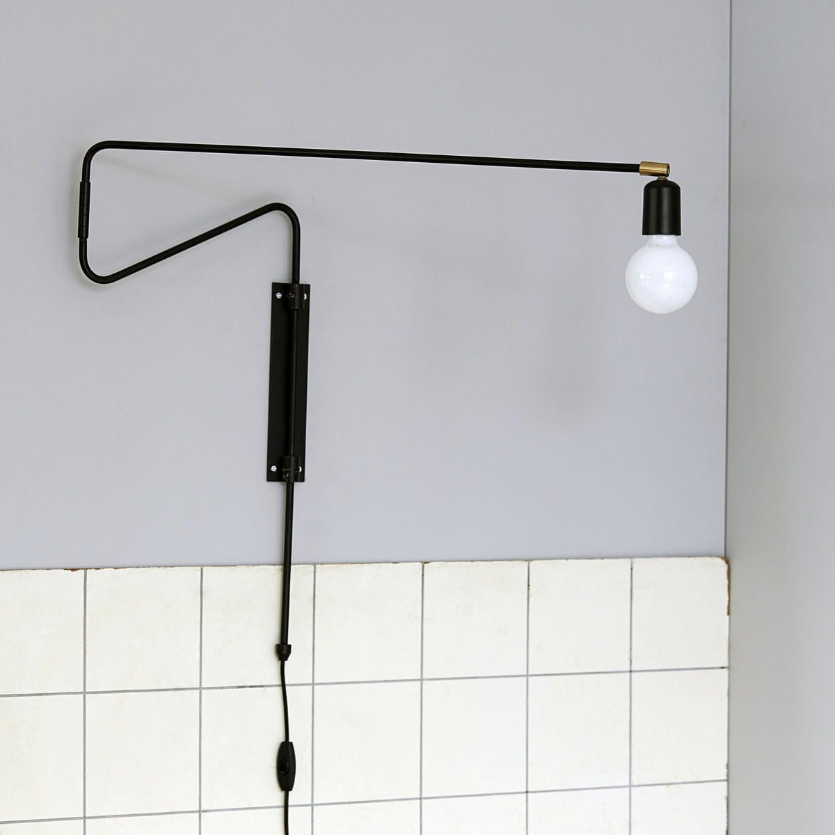 Candeeiro de parede oscilante moderno minimalista Elsoreth