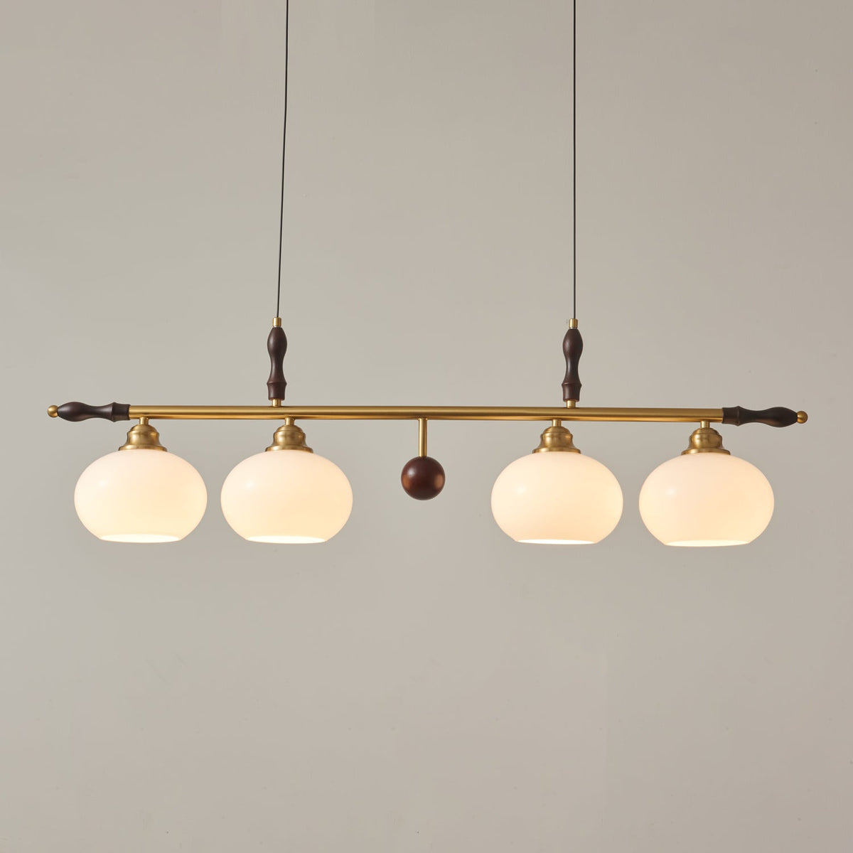 Runell Eksklusiv elegant traditionel pendellampe i træ og glas