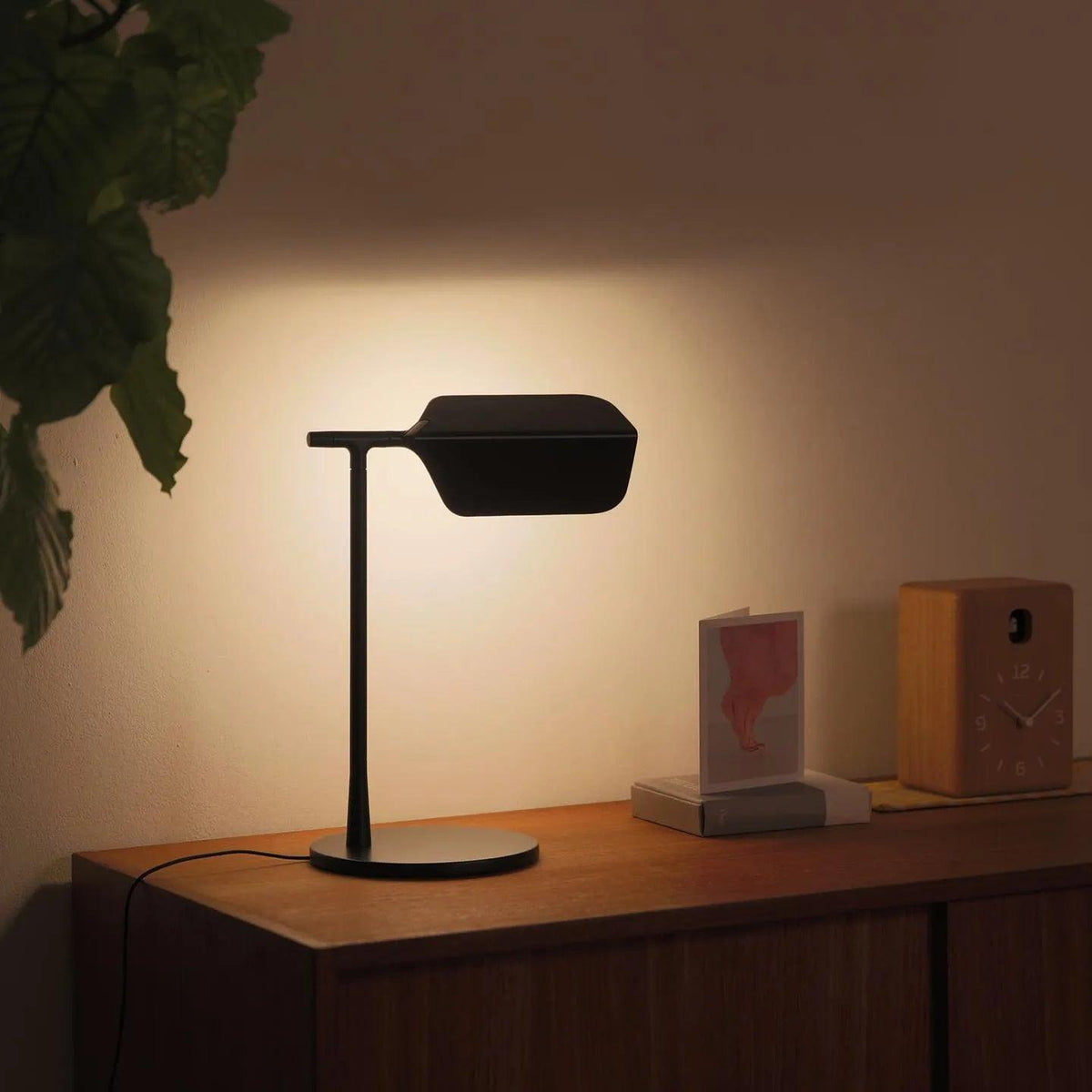 Cilorn minimalistisk bordslampa i akryl