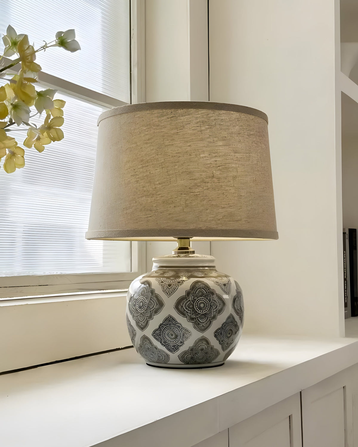 Clotilde bordlampe