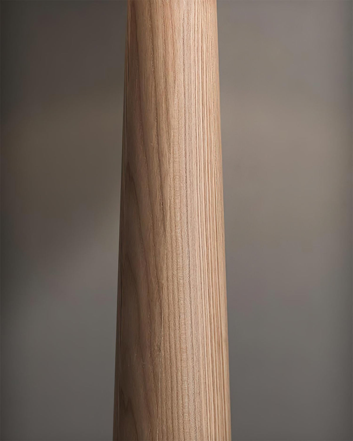Cone-Gable golvlampa