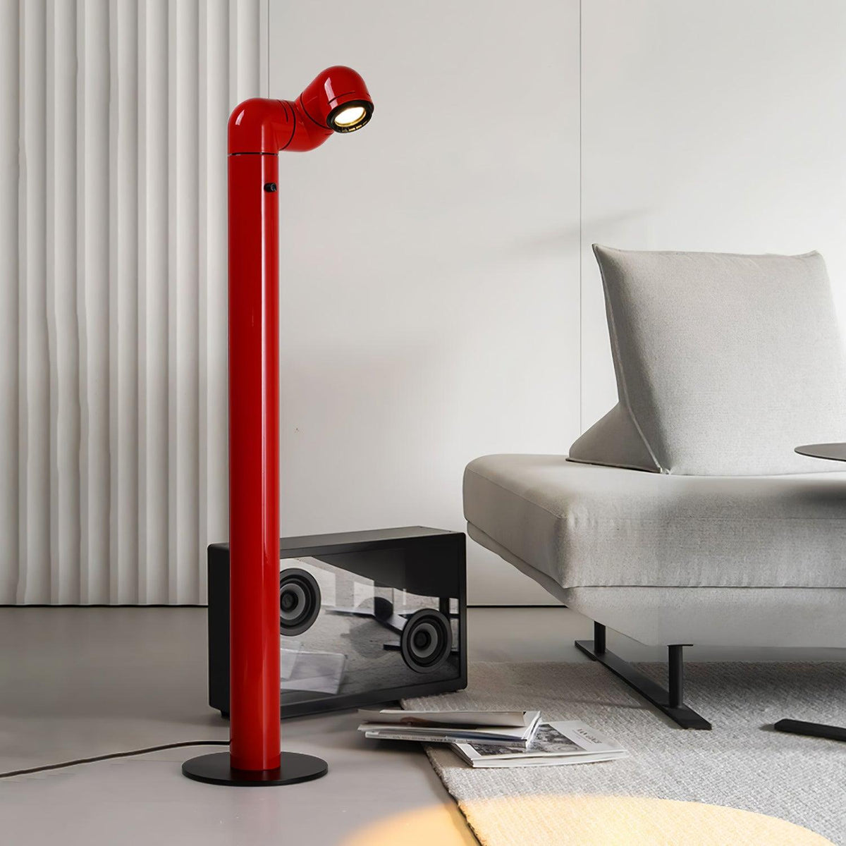 Nyor-gulvlampe i aluminium