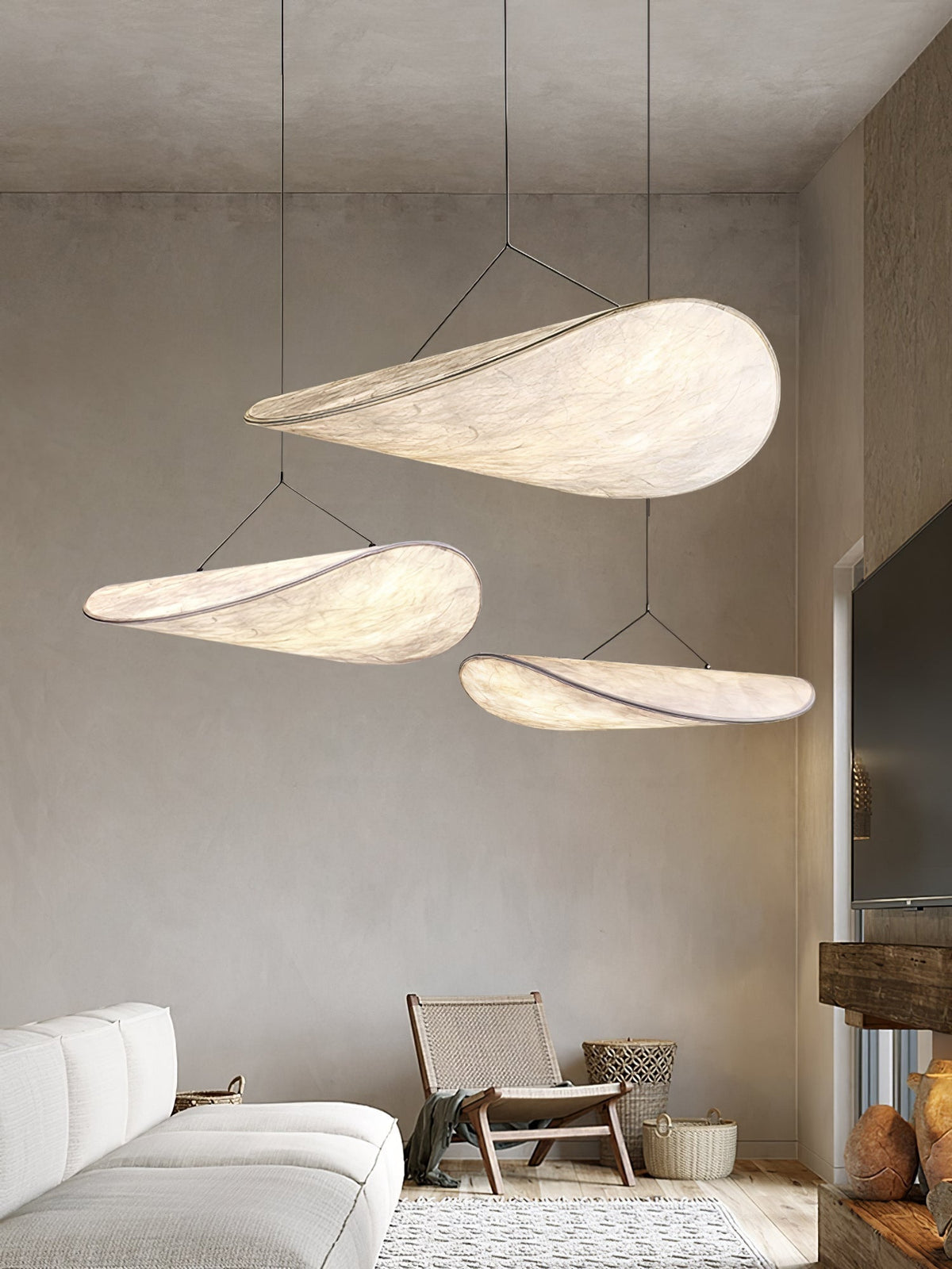 Candeeiro suspenso em papel e fibra de vidro Larenol