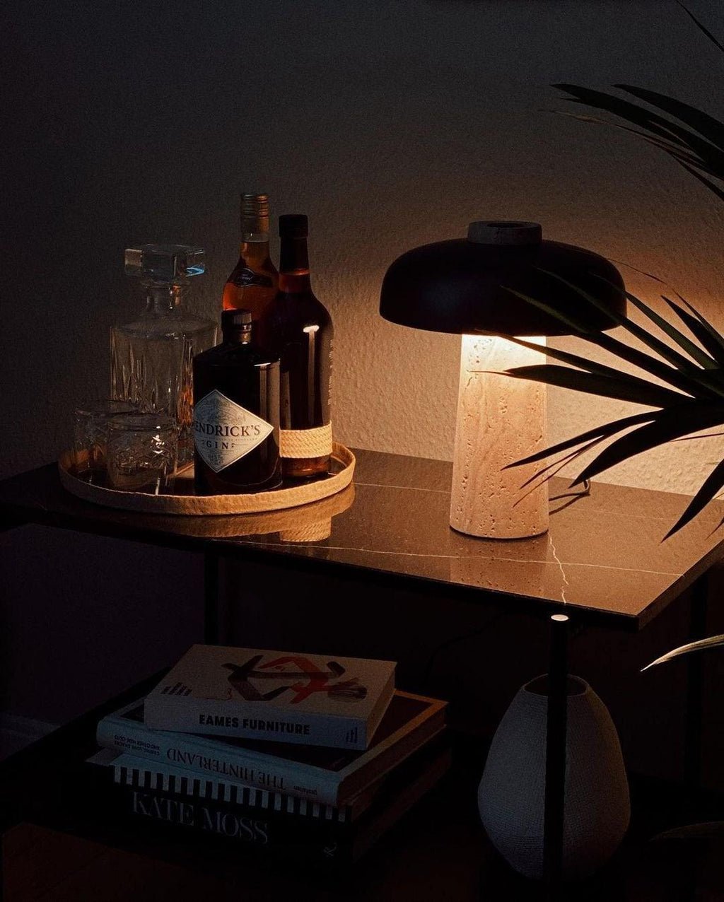 Tavivira svampeformet travertinbordlampe