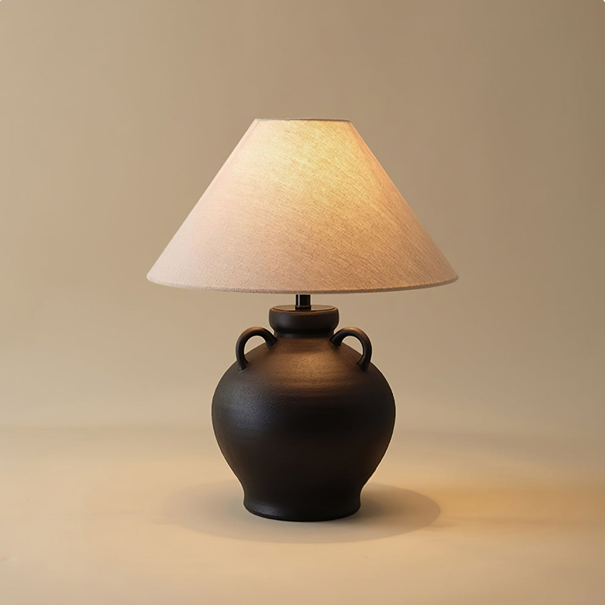 Joyce modern bordslampa i keramik