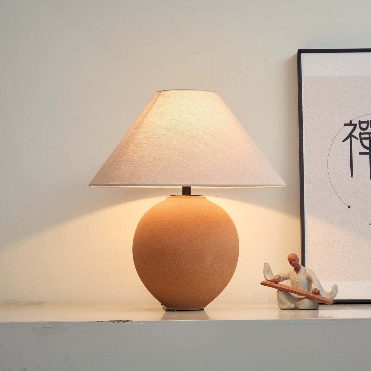 Keramisk bordslampa i terrakottaton