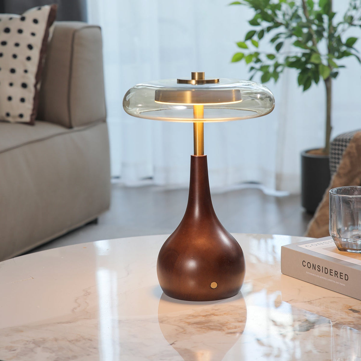 Airdes vintagebordlampe i træ