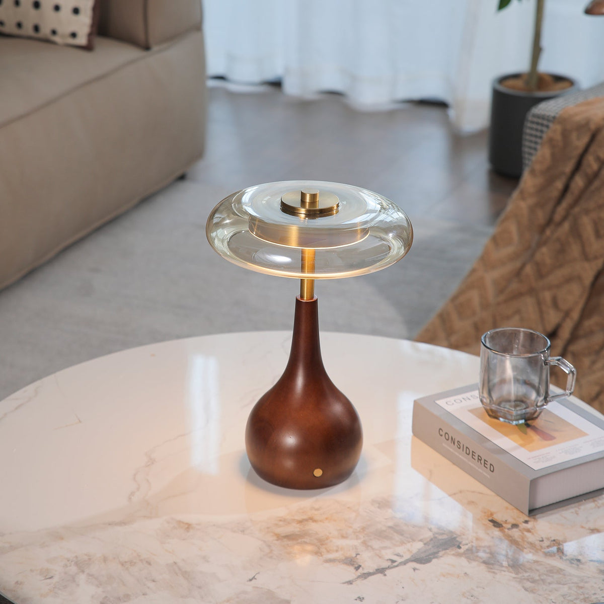 Airdes vintagebordlampe i træ