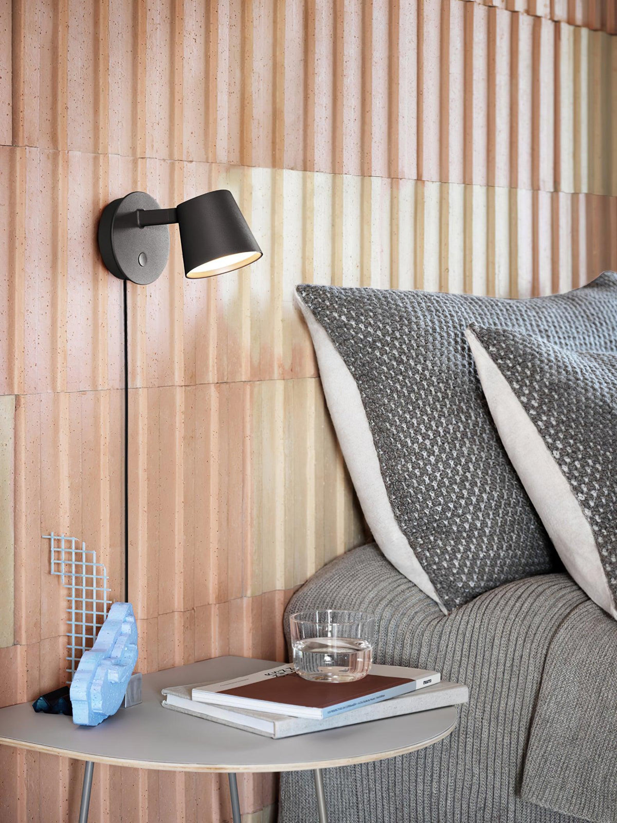 Tirwen moderne minimalistisk væglampe med stik