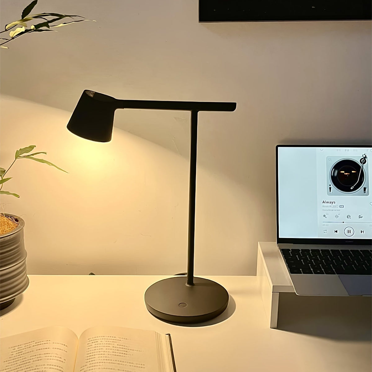 Caelthorne Core-bordlampe