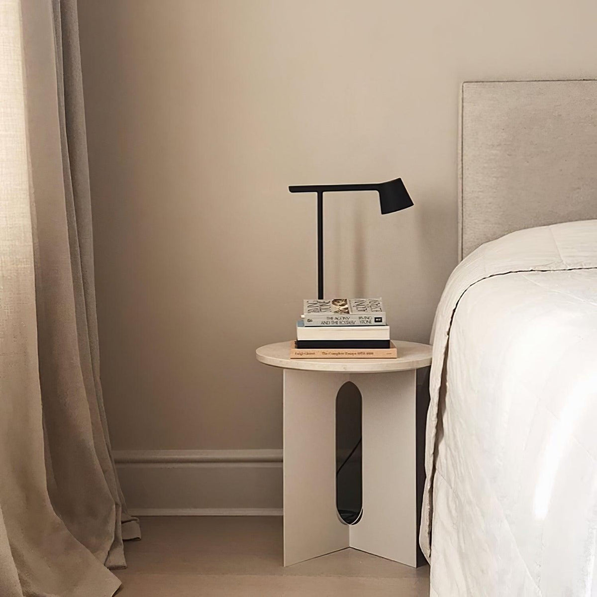 Caelthorne Core-bordlampe