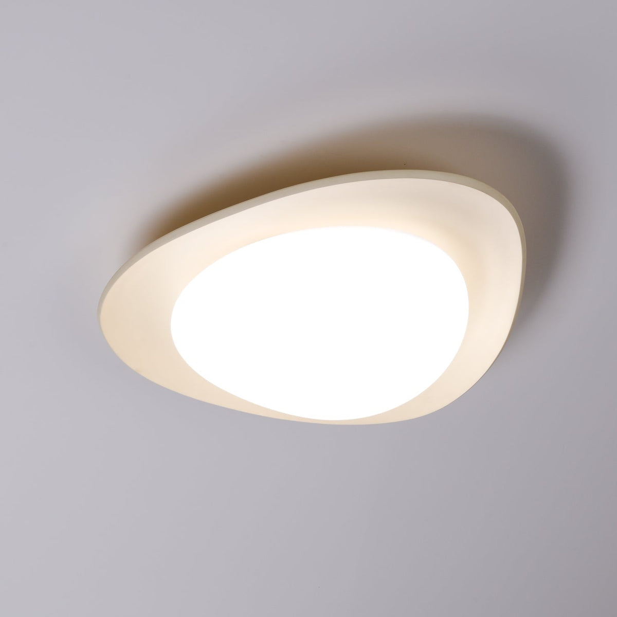 Blexin vihreä ja beige, kivimäinen kattovalaisin
