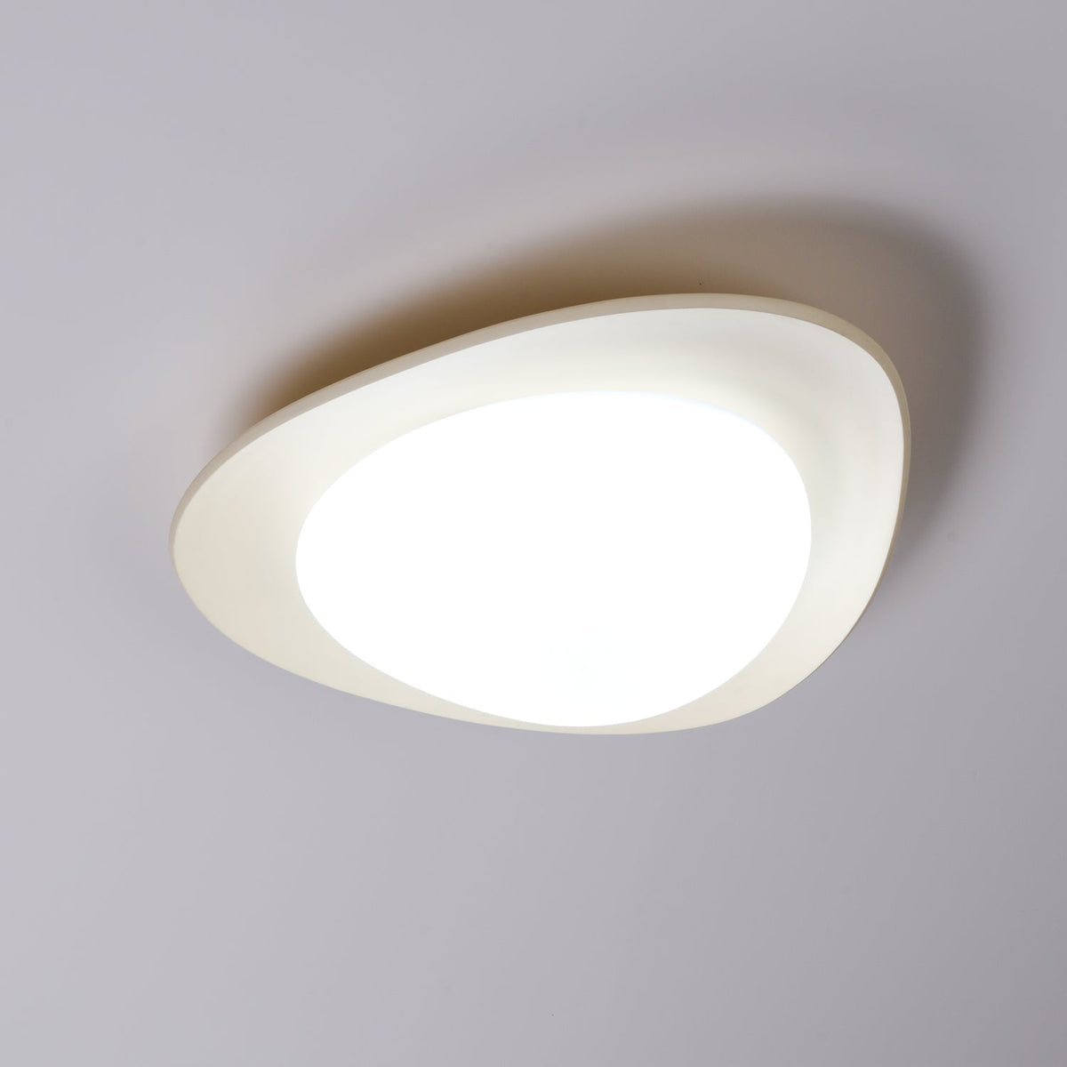 Blexin vihreä ja beige, kivimäinen kattovalaisin