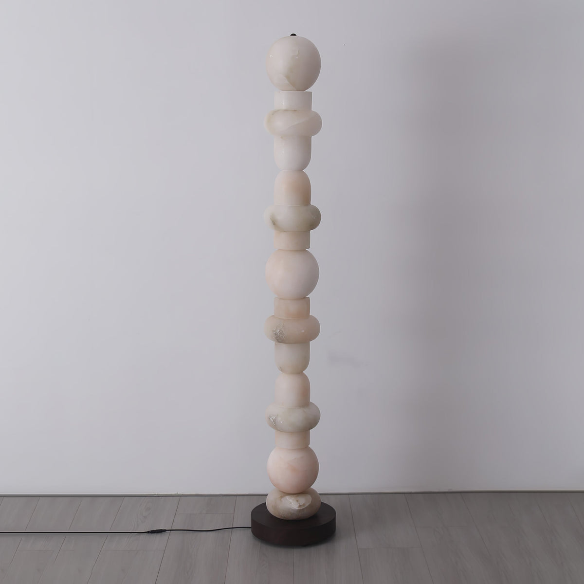 Nostix golvlampa i alabaster