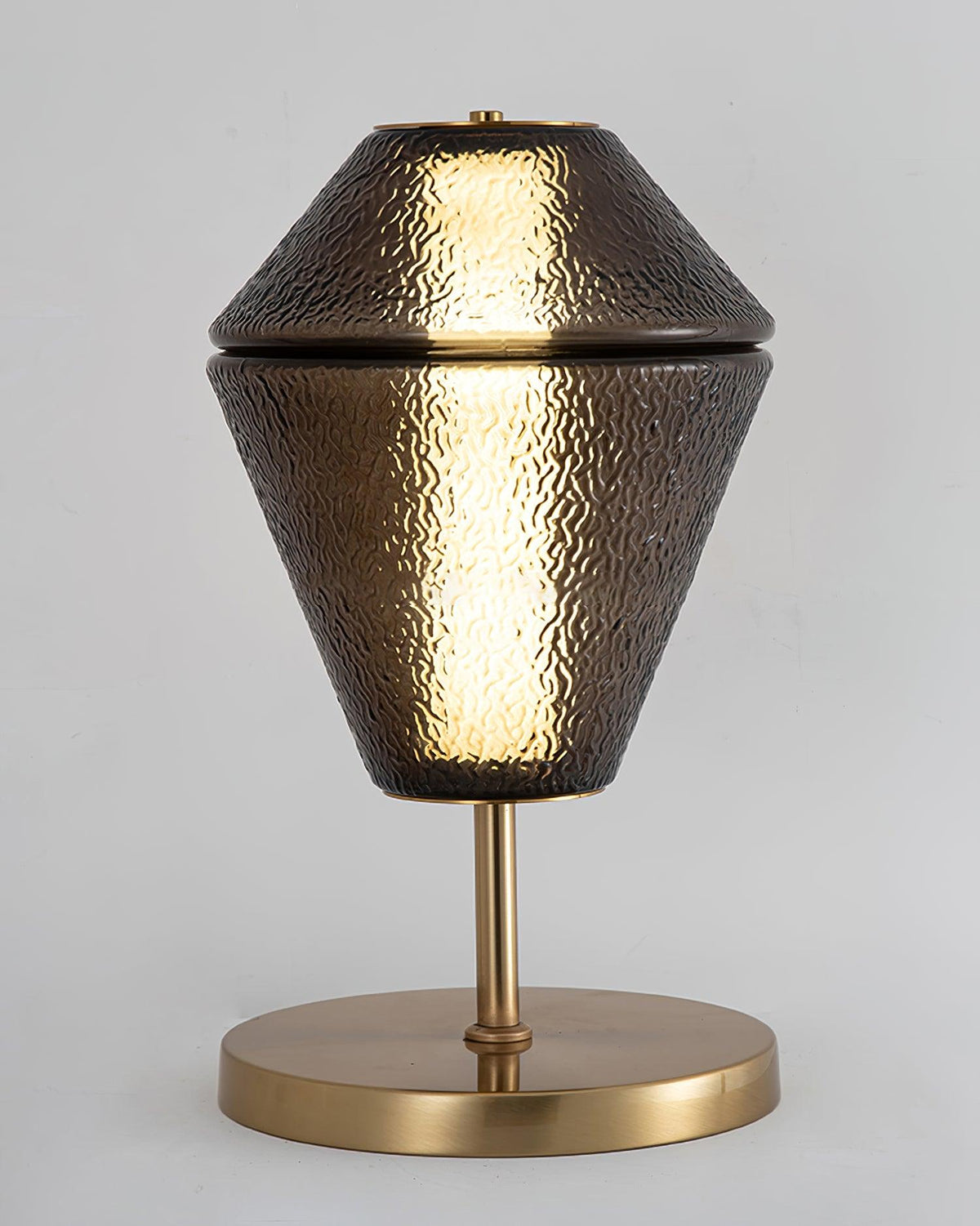 Noraiella moderne bordlampe