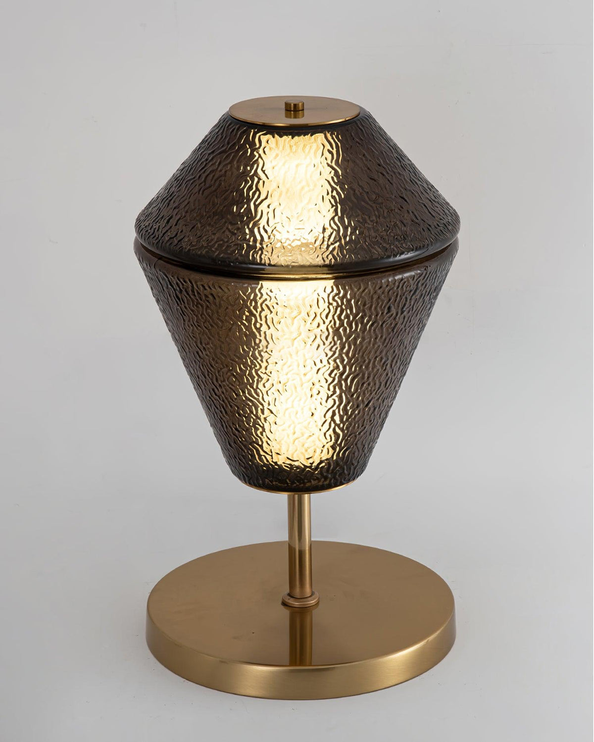 Noraiella moderne bordlampe