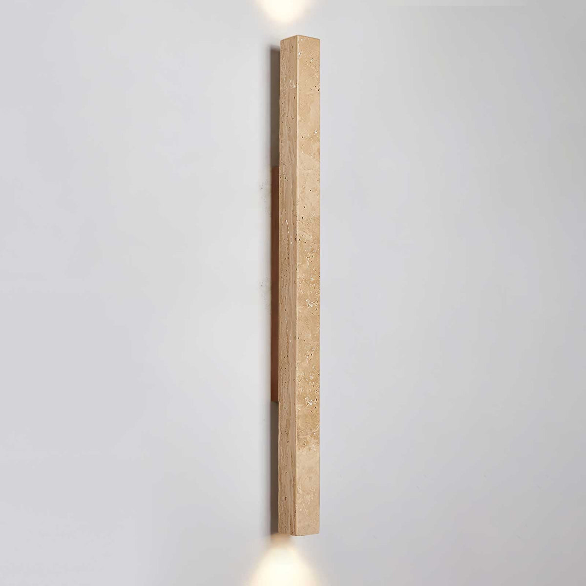 Noriira minimalistisk væglampe i travertin