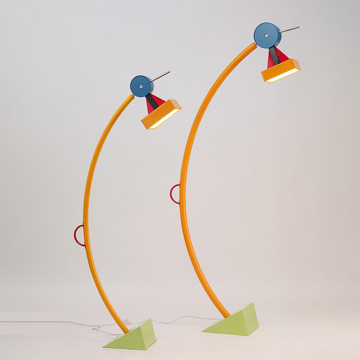 Ecori konstnärlig golvlampa i akryl
