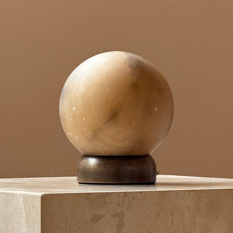 Trevi Orb -kannettava pöytävalaisin (ladattava)