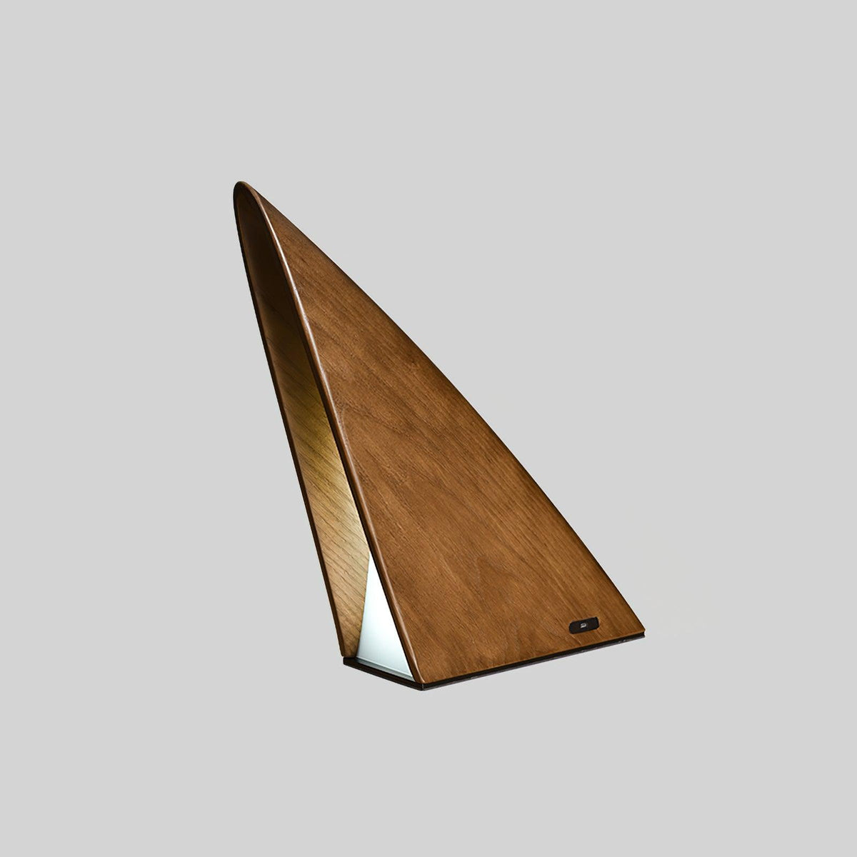 Candeeiro de mesa em madeira minimalista Justin
