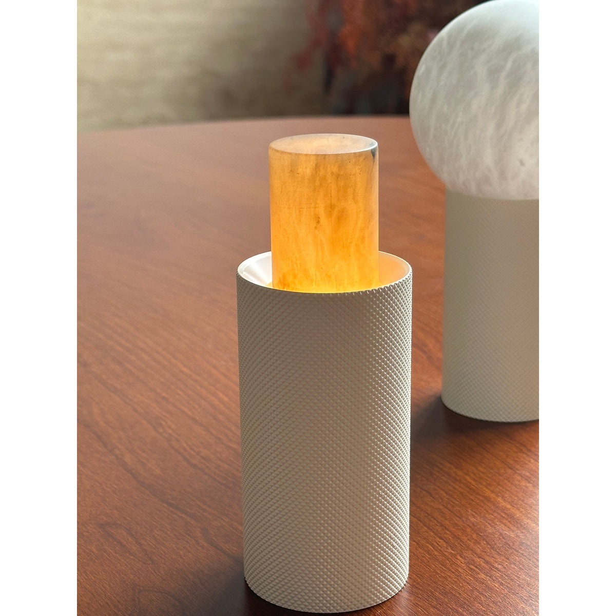 Elaorine bordslampa (inbyggt batteri)