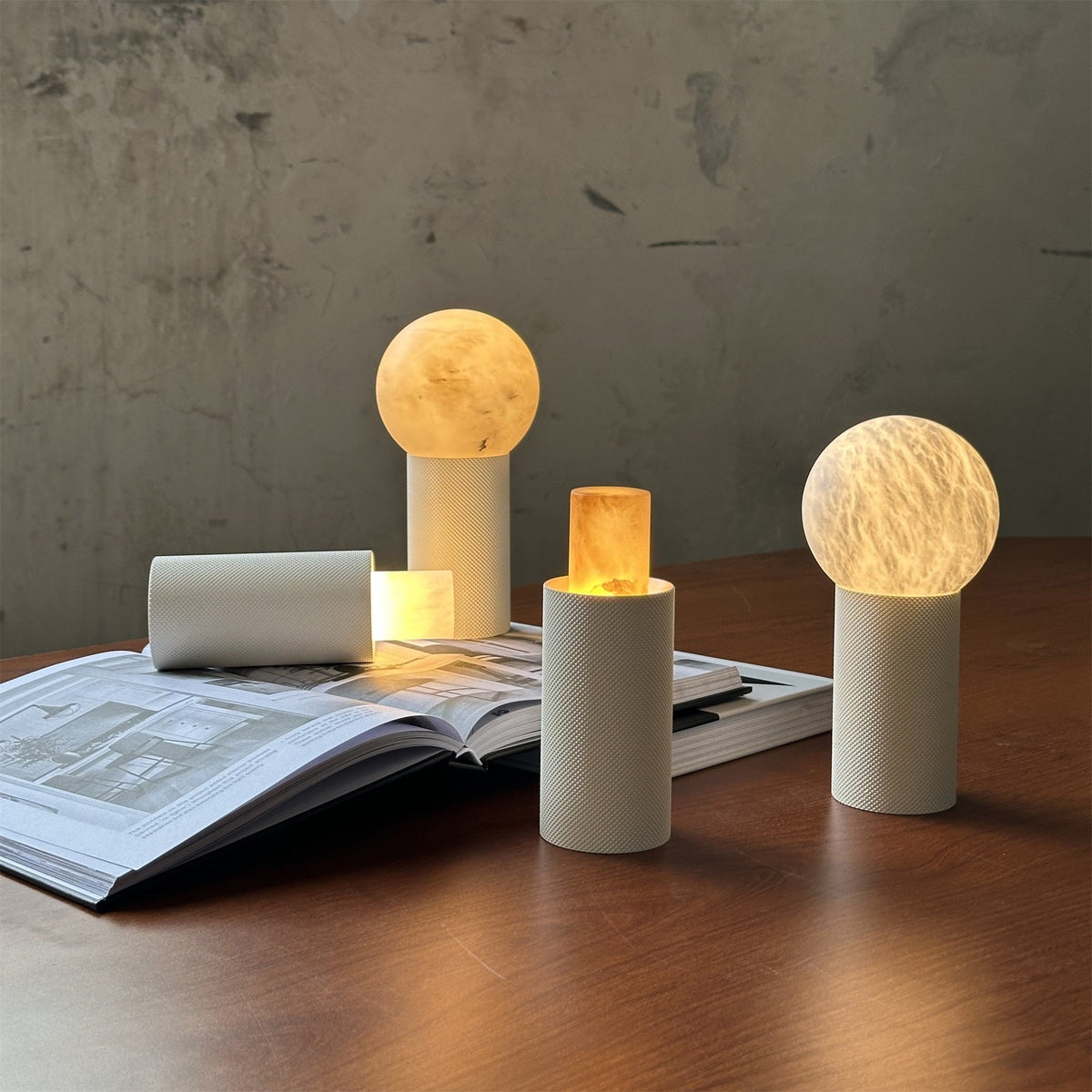 Elaorine bordslampa (inbyggt batteri)