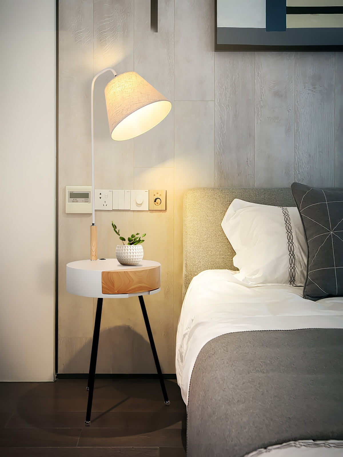 Lumo-gulvlampe i stof med treben