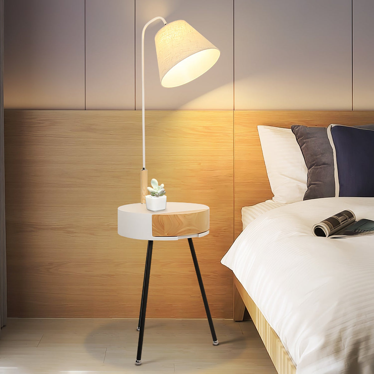 Lumo-gulvlampe i stof med treben