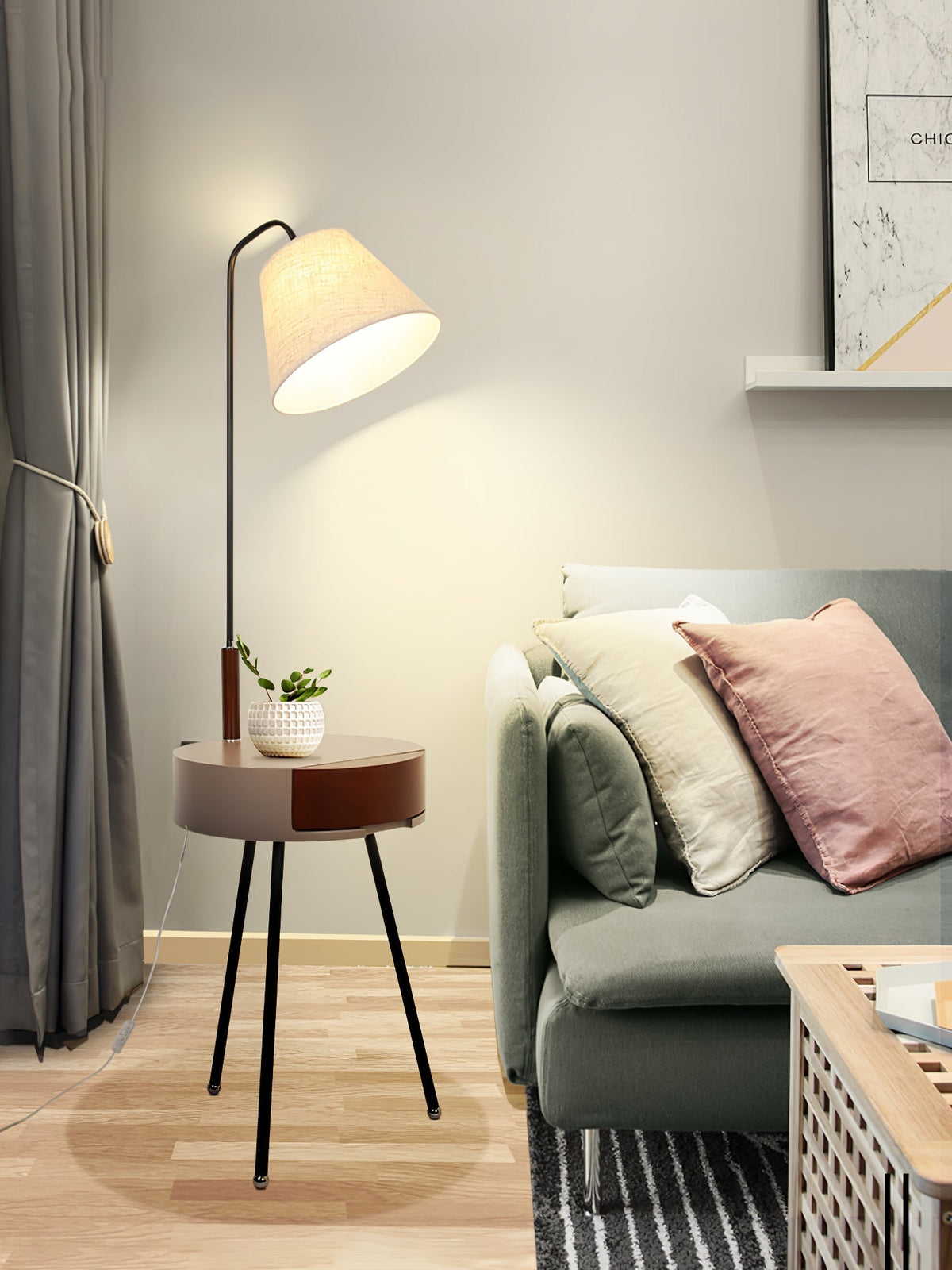 Lumo-gulvlampe i stof med treben