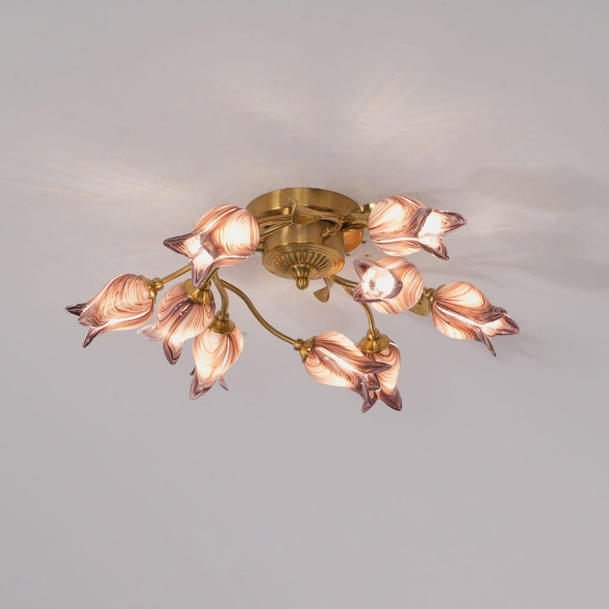 Vathaos Tulip Serenade loftslampe i glas