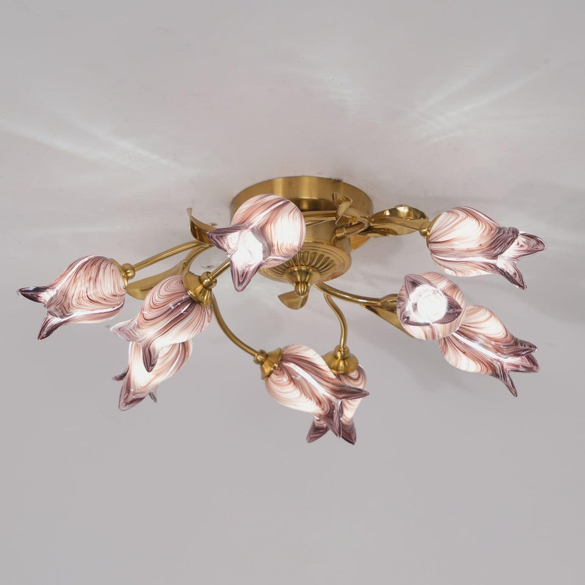 Vathaos Tulip Serenade loftslampe i glas