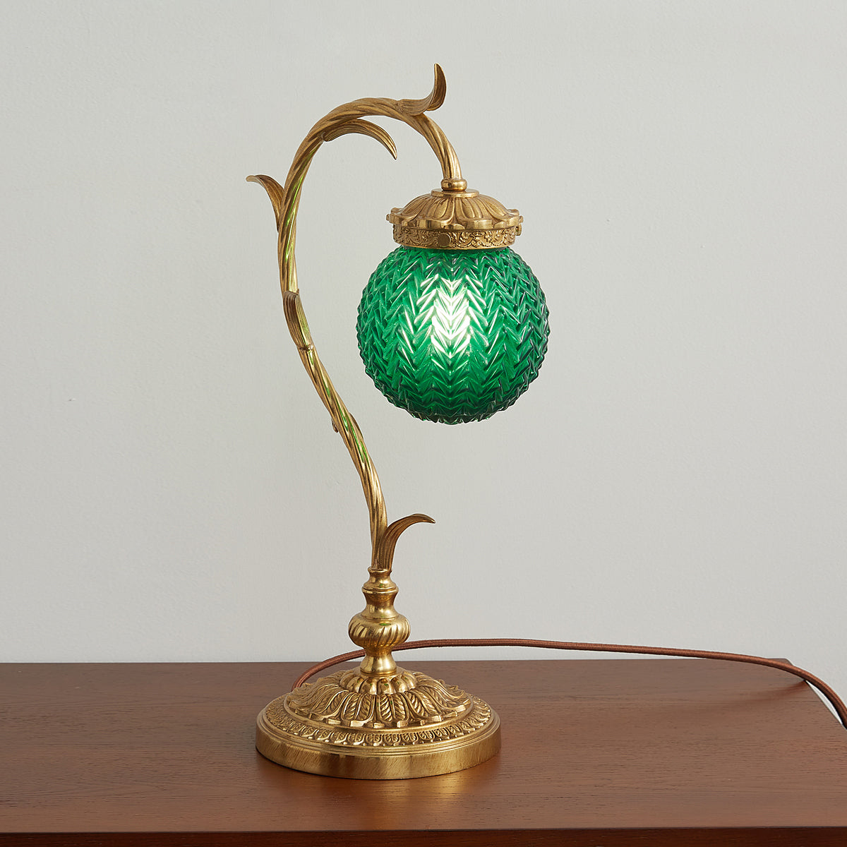 Smaragdgrøn Virelle-bordlampe