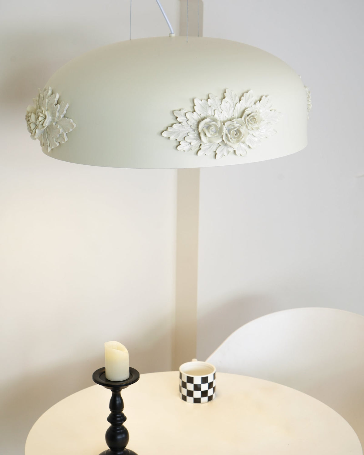 Vilaeos minimalistisk vägglampa i harts