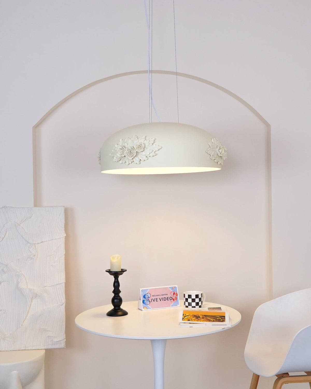 Vilaeos minimalistisk vägglampa i harts