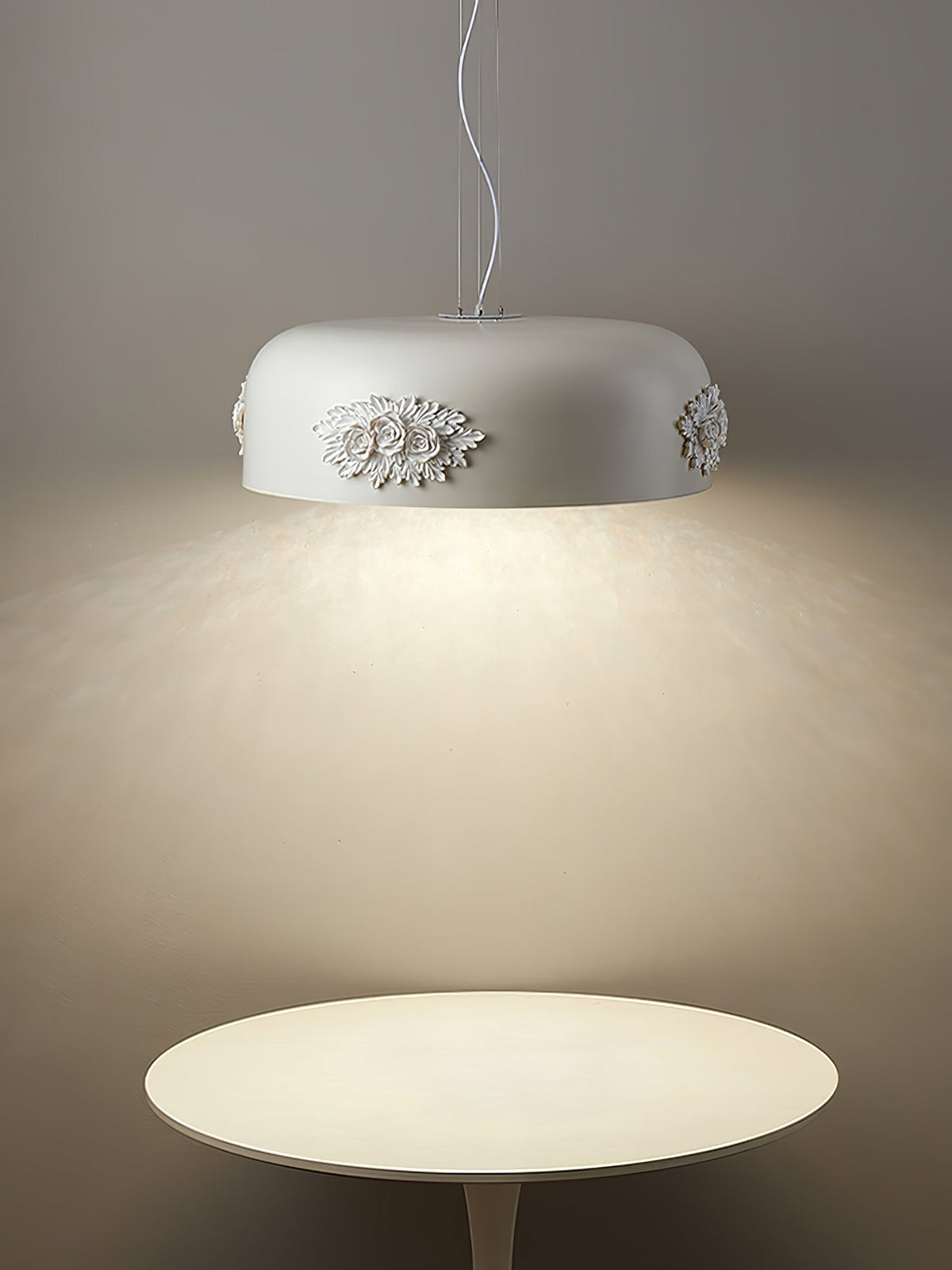 Vilaeos minimalistisk vägglampa i harts