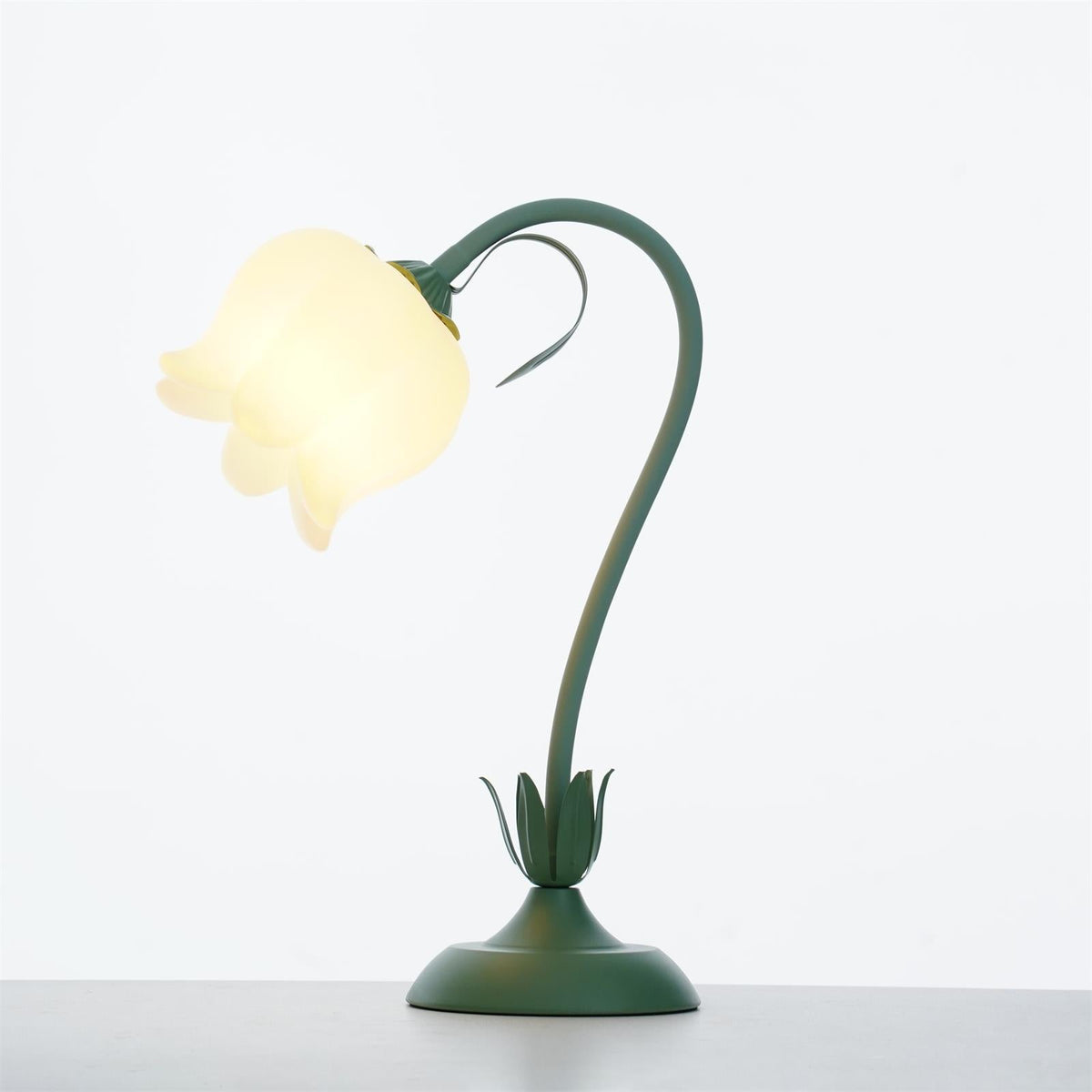 Lilian bordlampe