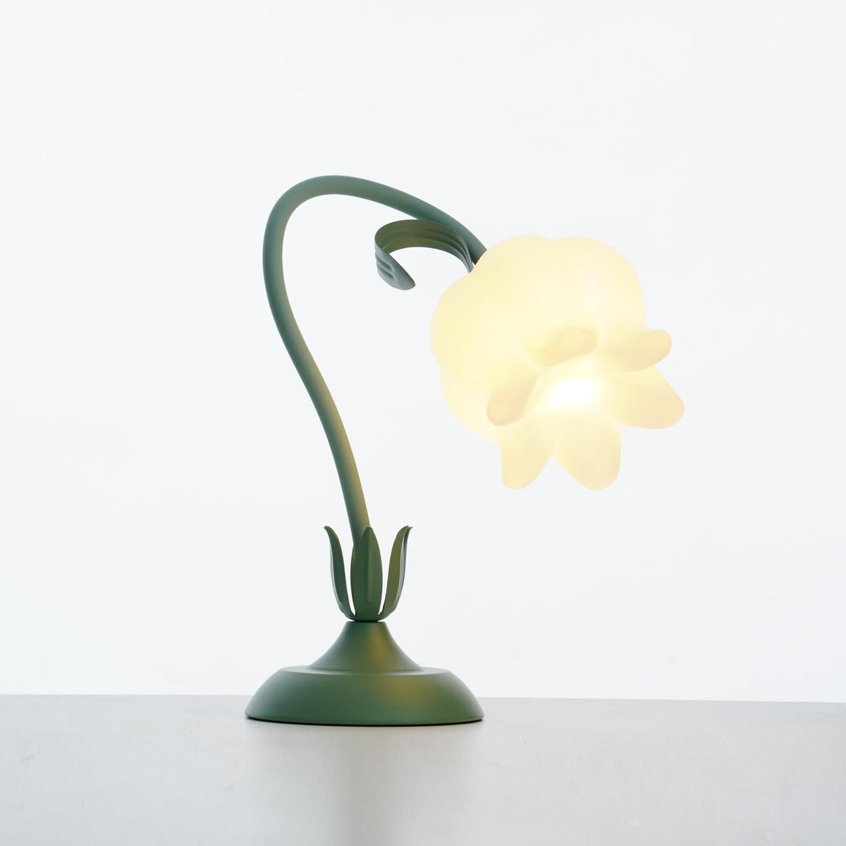 Lilian bordlampe