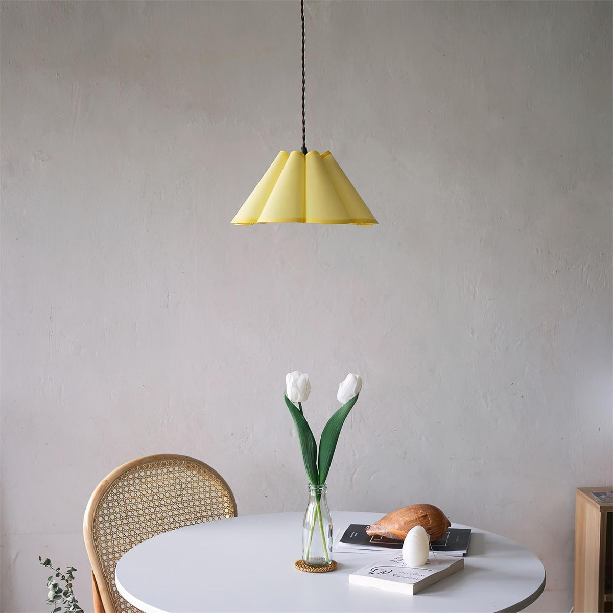 Velenaine Pendant Lamp