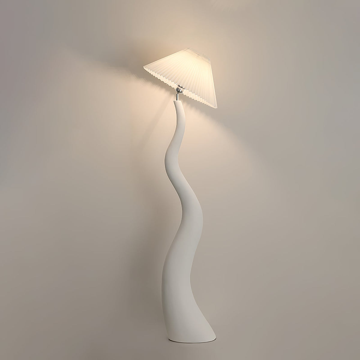 Serpent-gulvlampe