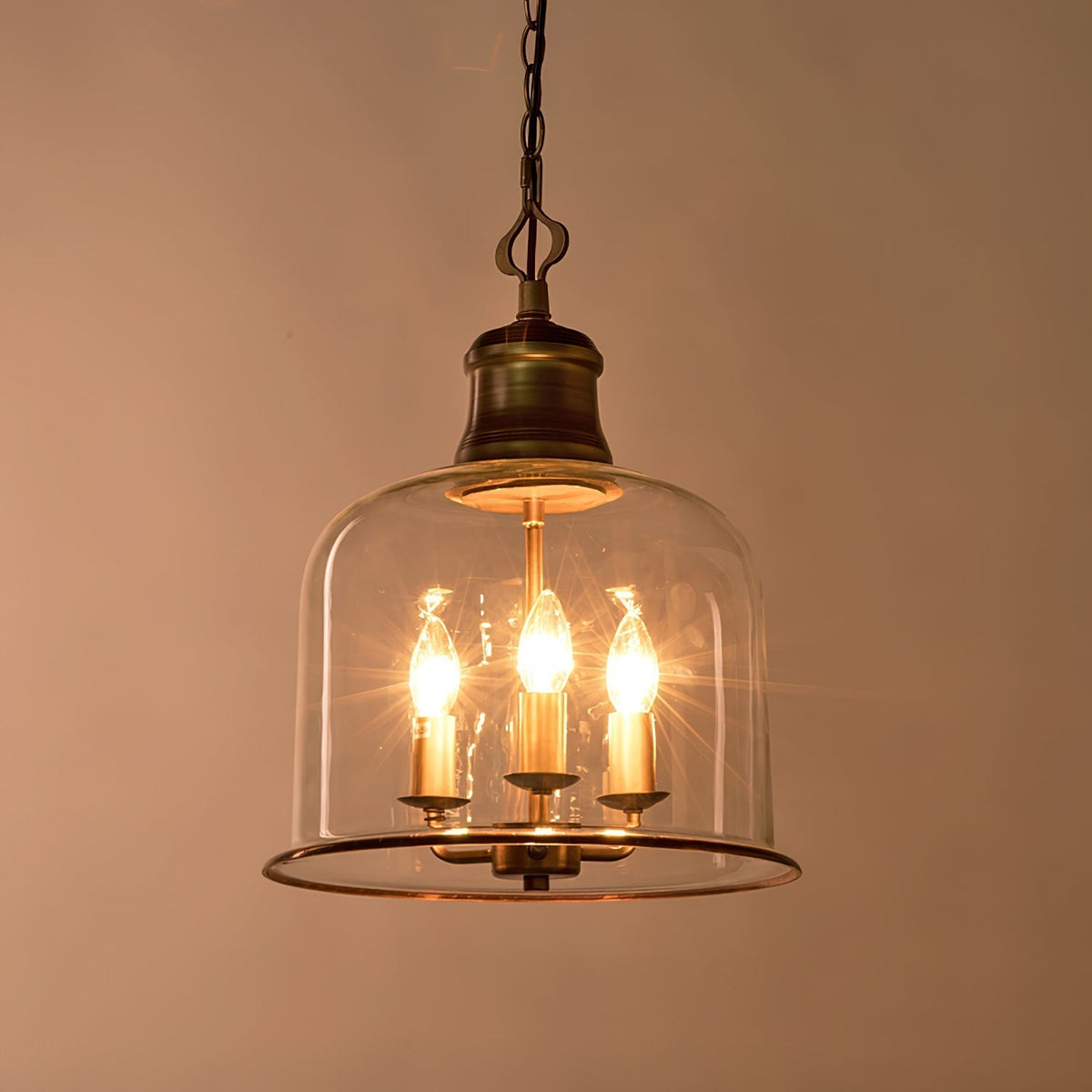 Celaniella vintage-pendel i glas med elegant udtryk