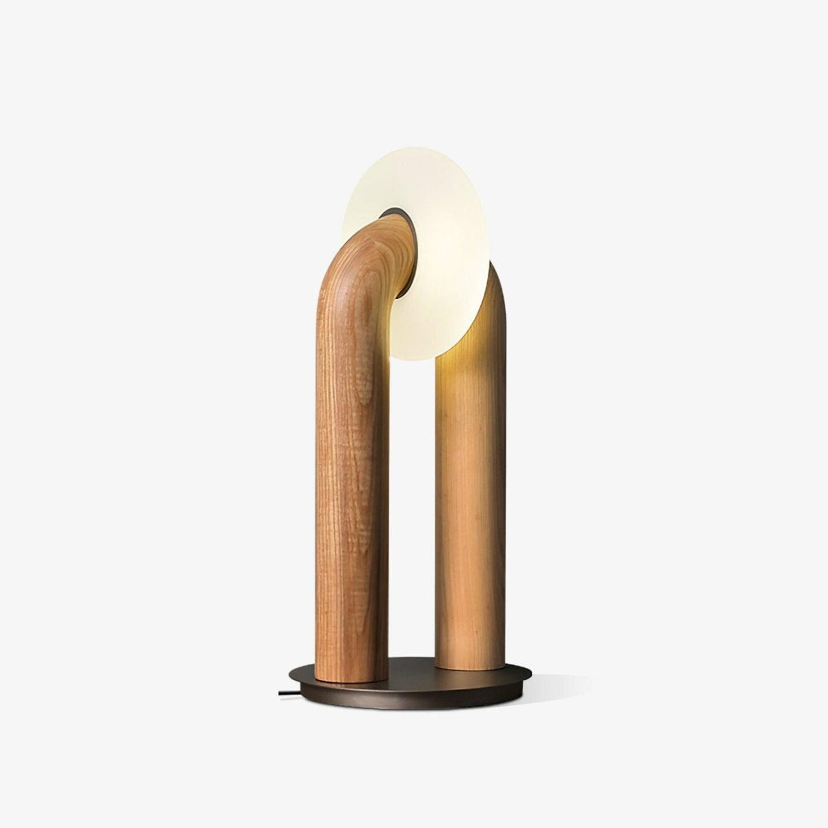 Elvelelia vintage-bordlampe i træ