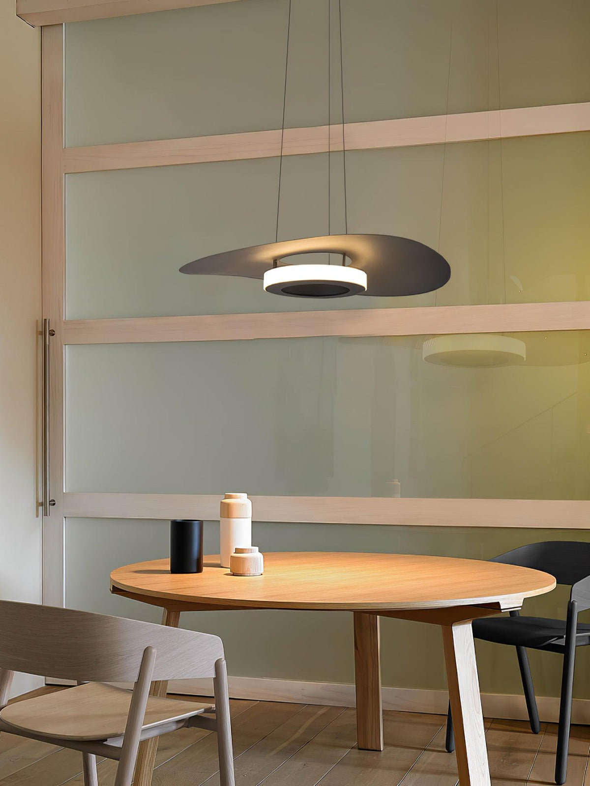 Woka, minimalistinen alumiininen UFO-rengasriippuvalaisin