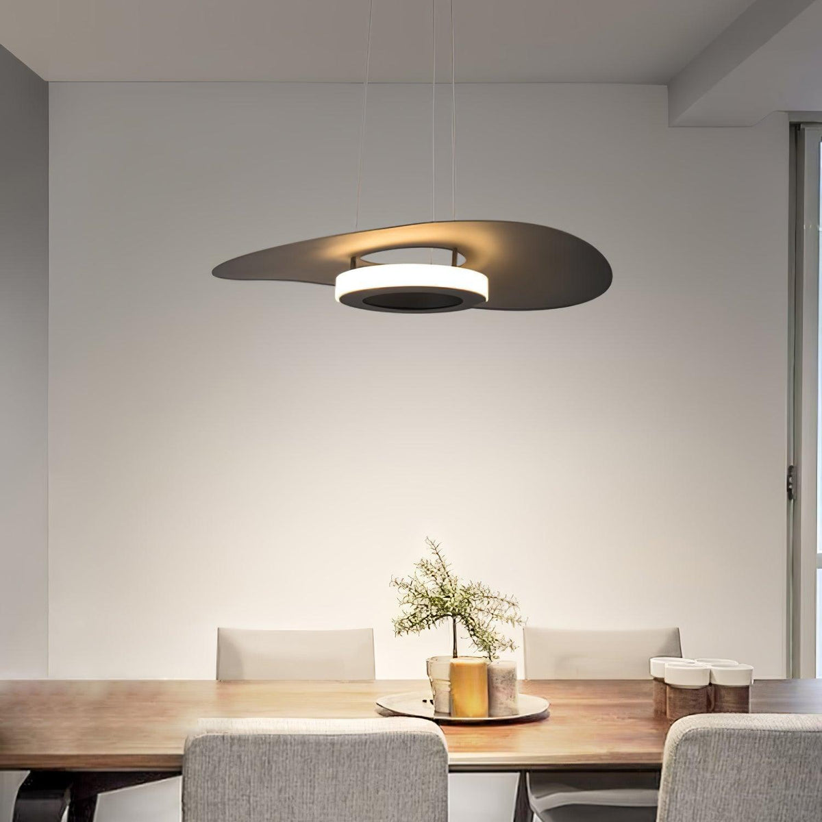 Woka, minimalistinen alumiininen UFO-rengasriippuvalaisin