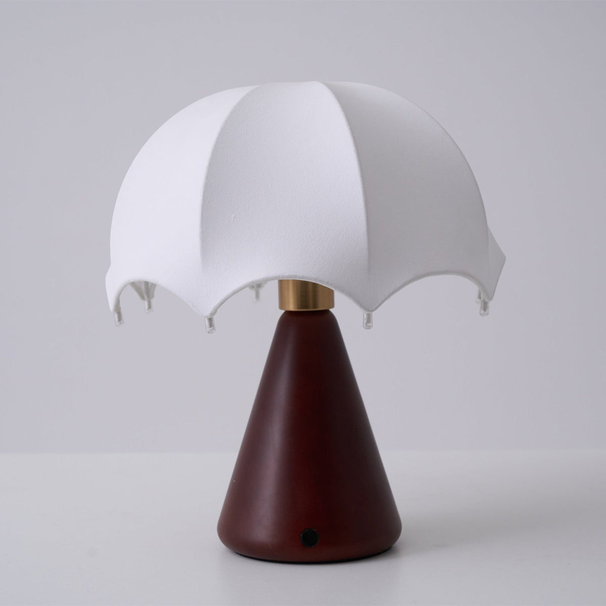 Parasol bordslampa i trä