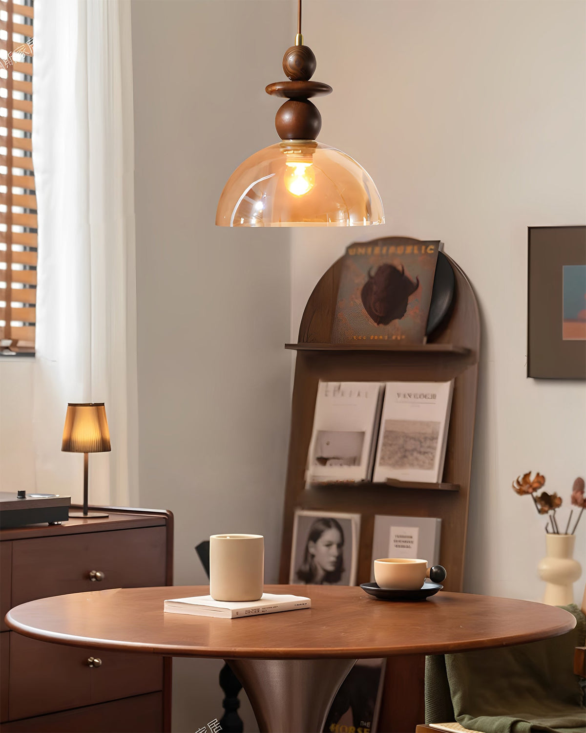 Eames-pendellampe
