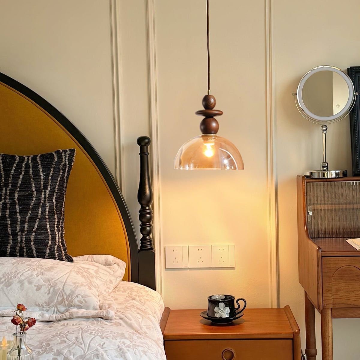 Eames-pendellampe