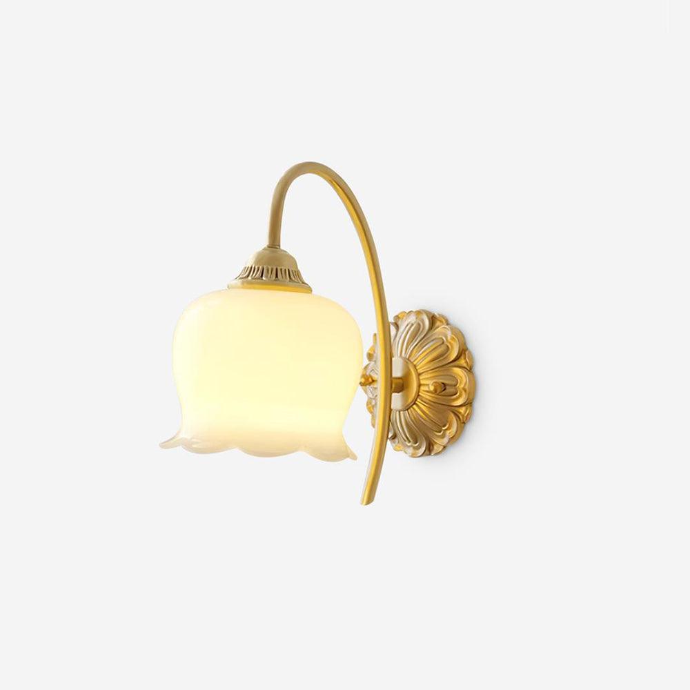 Dazell Art déco-vägglampa i mässing och harts