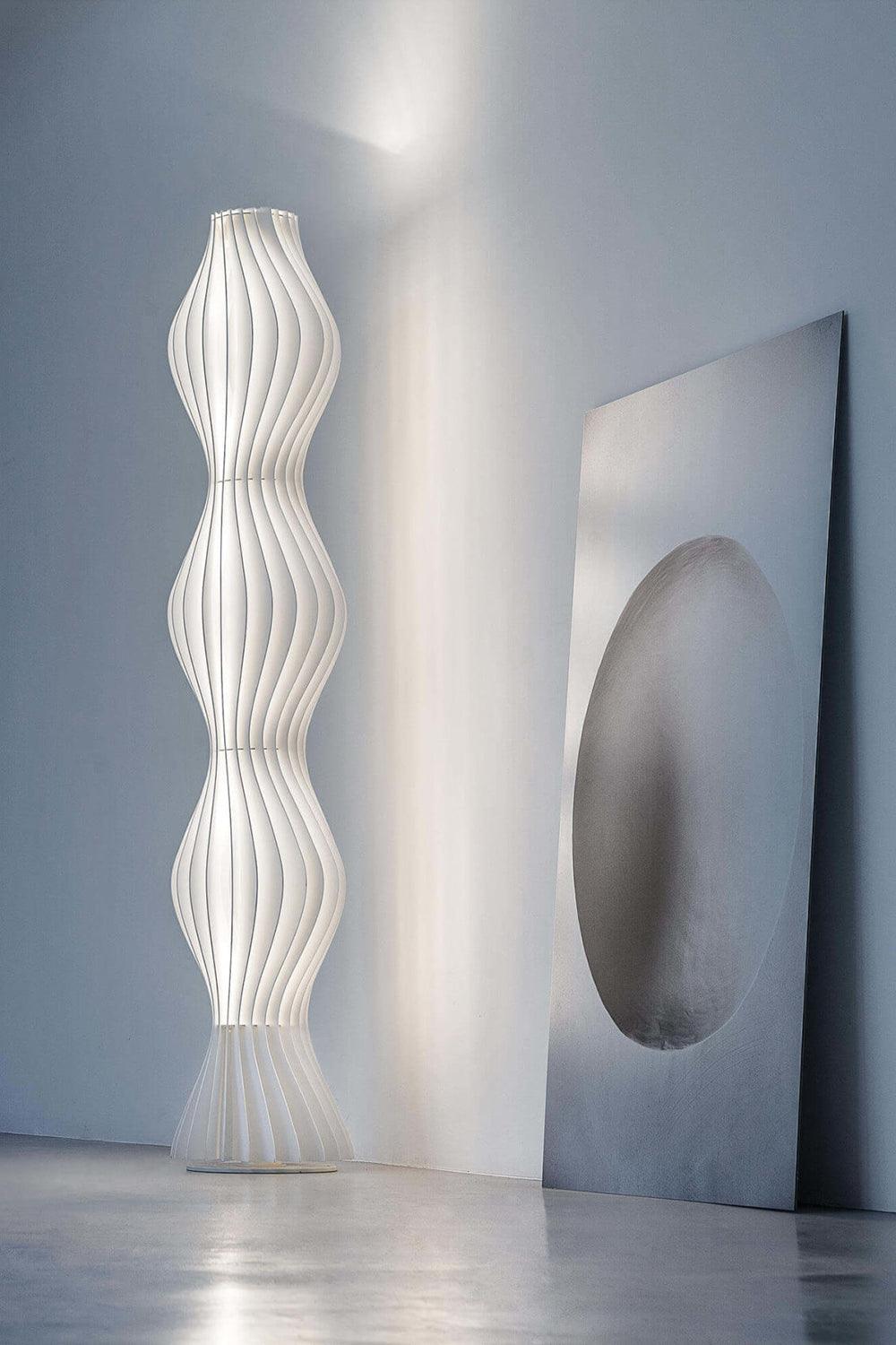 Dotha moderne gulvlampe