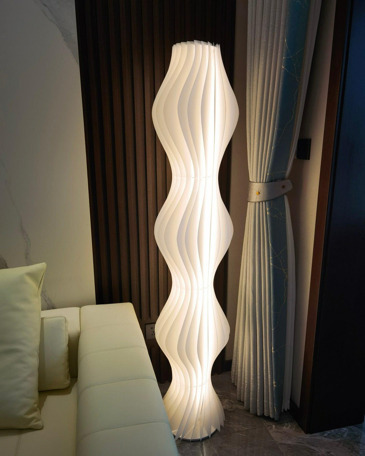 Dotha moderne gulvlampe